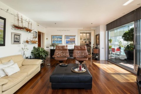 Купить квартиру в Барселона, Испания с 3 спальни, 130м², № 9116 - фото 16