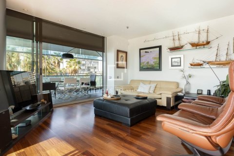 Купить квартиру в Барселона, Испания с 3 спальни, 130м², № 9116 - фото 11