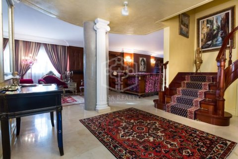 6 bedrooms townhouse for sale in Gava, Barcelona, Catalonia, Spain № 9067 - photo 3