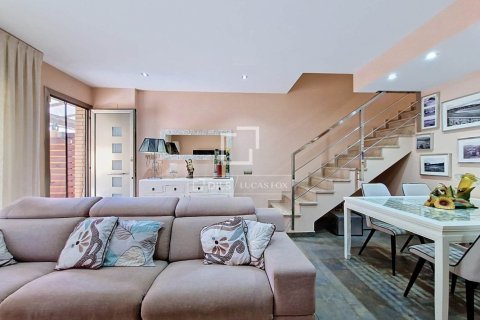3 bedrooms villa for sale in Cubelles, Barcelona, Catalonia, Spain № 9111 - photo 20