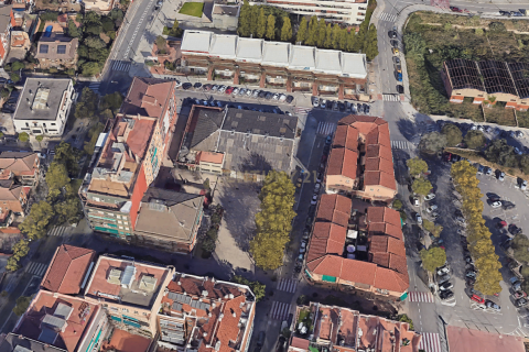 1000 sq.m. office for sale in Parets del Vallès, Barcelona, Catalonia, Spain № 9230 - photo 3