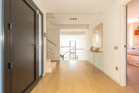 4 bedrooms villa for sale in Esplugues de Llobregat, Barcelona, Catalonia, Spain № 9172 - photo 8