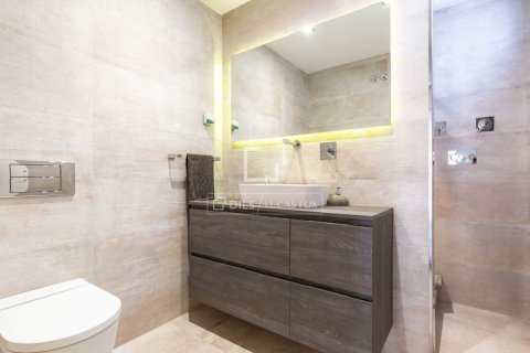4 bedrooms villa for sale in Esplugues de Llobregat, Barcelona, Catalonia, Spain № 9172 - photo 23