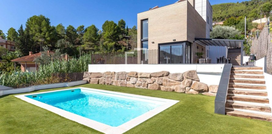 4 bedrooms villa for sale in Esplugues de Llobregat, Barcelona, Catalonia, Spain № 9172