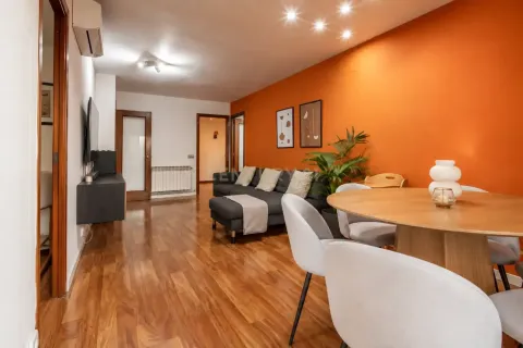 Apartamento de 3 dormitorios en venta en Sant Joan Despí, Barcelona, Cataluña, Spain № 9178 - foto 6