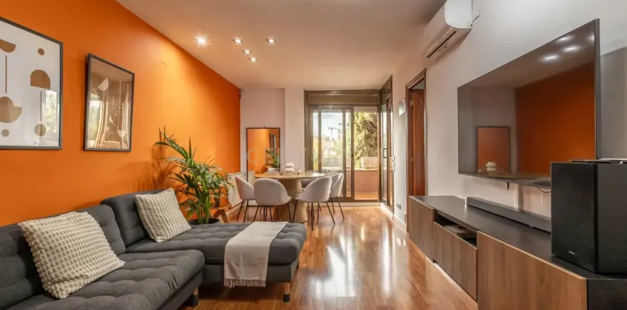 Apartamento de 3 dormitorios en venta en Sant Joan Despí, Barcelona, Cataluña, Spain № 9178