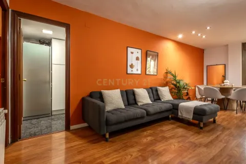 Apartamento de 3 dormitorios en venta en Sant Joan Despí, Barcelona, Cataluña, Spain № 9178 - foto 7