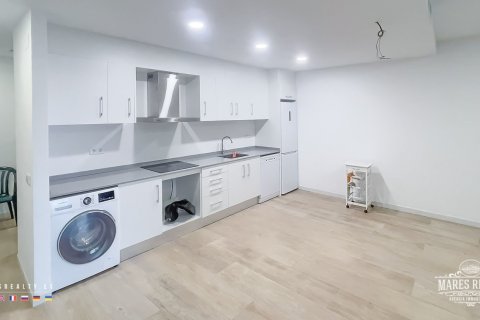 15 rooms commercial property for sale in Lloret de Mar, Girona, Catalonia, Spain № 956 - photo 5