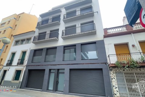 15 rooms commercial property for sale in Lloret de Mar, Girona, Catalonia, Spain № 956