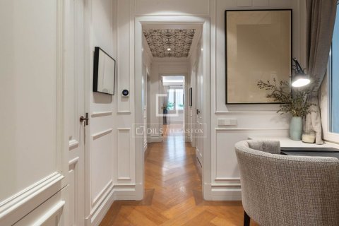 Купить квартиру в Барселона, Испания с 3 спальни, 250м², № 9152 - фото 23