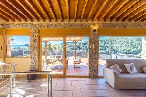 4 bedrooms house for sale in Santa Susanna, Barcelona, Catalonia, Spain № 6746 - photo 21