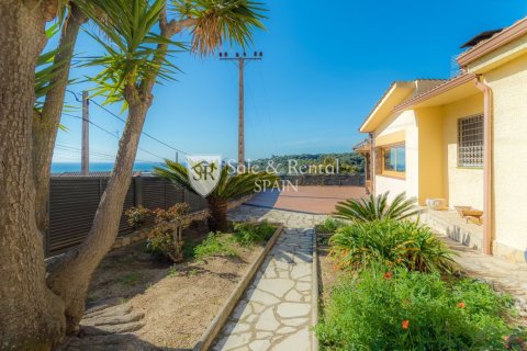 4 bedrooms house for sale in Santa Susanna, Barcelona, Catalonia, Spain № 6746 - photo 2