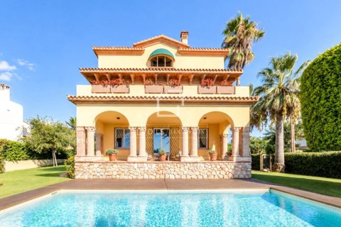 5 bedrooms villa for sale in Sitges, Barcelona, Catalonia, Spain № 9222
