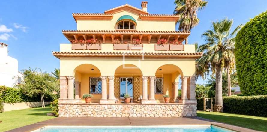5 bedrooms villa for sale in Sitges, Barcelona, Catalonia, Spain № 9222