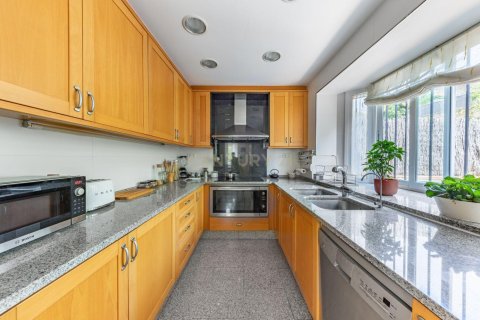 4 bedrooms house for sale in Cabrils, Barcelona, Catalonia, Spain № 9083 - photo 8
