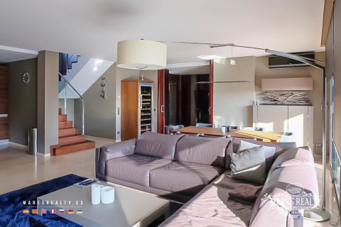 5 bedrooms villa for sale in Lloret de Mar, Girona, Catalonia, Spain № 992 - photo 6