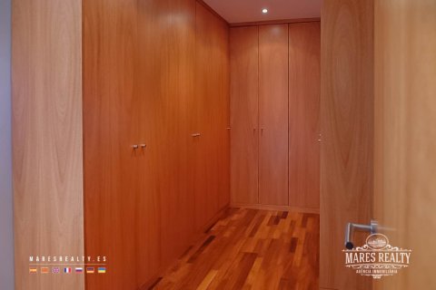 5 bedrooms villa for sale in Lloret de Mar, Girona, Catalonia, Spain № 992 - photo 15