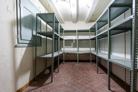 Apartamento de 3 dormitorios en venta en Barcelona, Cataluña, Spain № 9102 - foto 18