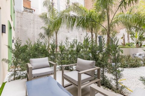 1017 sq.m. commercial property for sale in Barcelona, Catalonia, Spain № 9216 - photo 14