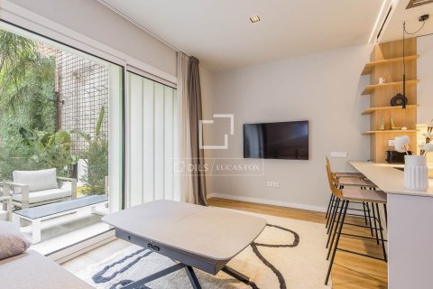 1017 sq.m. commercial property for sale in Barcelona, Catalonia, Spain № 9216 - photo 11