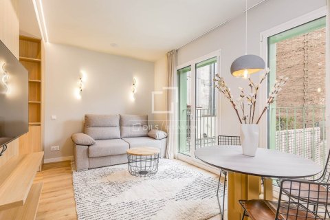 1017 sq.m. commercial property for sale in Barcelona, Catalonia, Spain № 9216 - photo 9