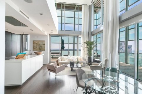 4 bedrooms apartment for sale in Barcelona, Catalonia, Spain № 1527