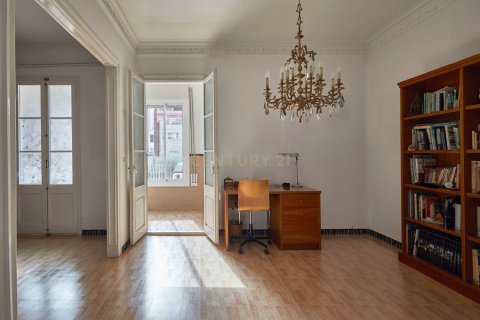 7 bedrooms house for sale in Barcelona, Catalonia, Spain № 9078 - photo 26