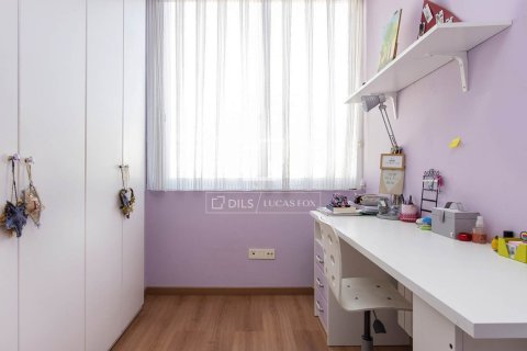 4 bedrooms apartment for sale in Barcelona, Catalonia, Spain № 9214 - photo 21