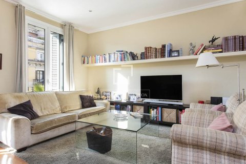 4 bedrooms apartment for sale in Barcelona, Catalonia, Spain № 9214