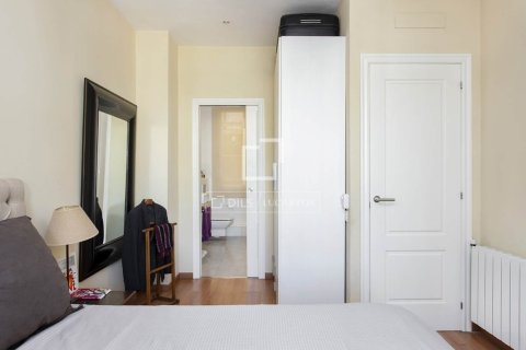 4 bedrooms apartment for sale in Barcelona, Catalonia, Spain № 9214 - photo 17