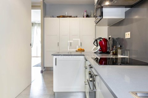 4 bedrooms apartment for sale in Barcelona, Catalonia, Spain № 9214 - photo 8