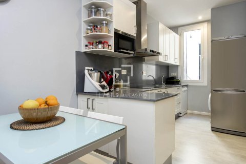 4 bedrooms apartment for sale in Barcelona, Catalonia, Spain № 9214 - photo 4