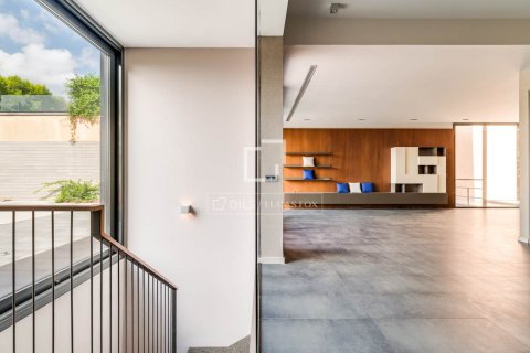 3 bedrooms villa for sale in Barcelona, Catalonia, Spain № 9096 - photo 17