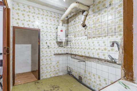 4 bedrooms apartment for sale in Barcelona, Catalonia, Spain № 9093 - photo 27