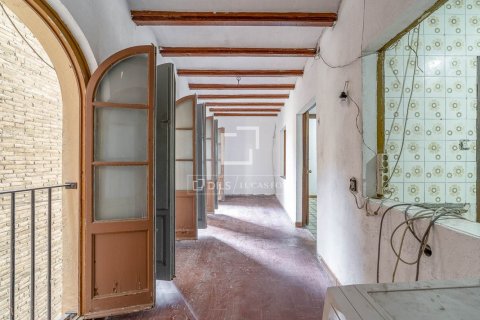 4 bedrooms apartment for sale in Barcelona, Catalonia, Spain № 9093 - photo 30