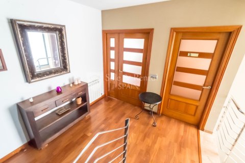 5 bedrooms house for sale in Lloret de Mar, Girona, Catalonia, Spain № 6711 - photo 6