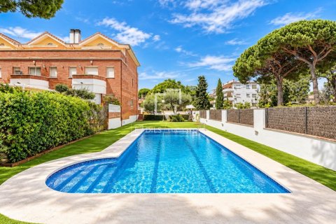 5 bedrooms villa for sale in Castelldefels, Barcelona, Catalonia, Spain № 9260