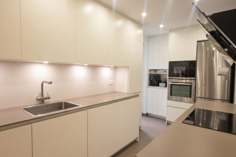 4 chambres apartment à vendre à Barcelona, Catalonia, Spain № 9243 - photo 17