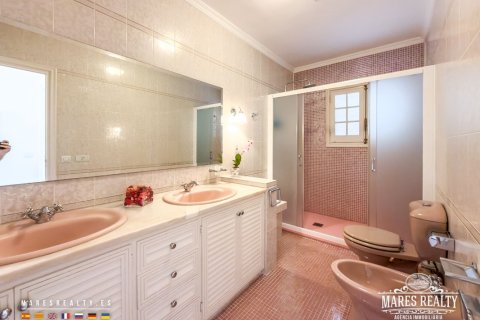 Villa de 5 dormitorios en venta en Lloret de Mar, Gerona, Cataluña, Spain № 7627 - foto 20