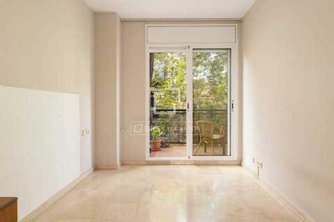 2 bedrooms apartment for sale in Barcelona, Catalonia, Spain № 9106 - photo 25
