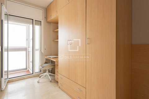 2 bedrooms apartment for sale in Barcelona, Catalonia, Spain № 9106 - photo 17