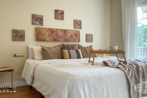 5 bedrooms villa for sale in Lloret de Mar, Girona, Catalonia, Spain № 1004 - photo 12