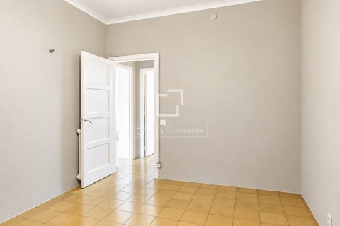 Купить квартиру в Барселона, Испания с 3 спальни, 102м², № 9258 - фото 14