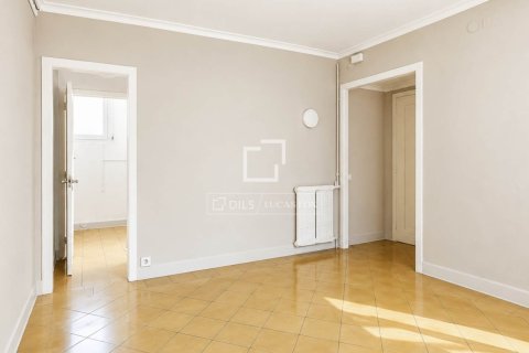Купить квартиру в Барселона, Испания с 3 спальни, 102м², № 9258 - фото 28
