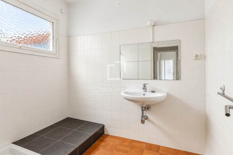 Купить квартиру в Барселона, Испания с 3 спальни, 102м², № 9258 - фото 13