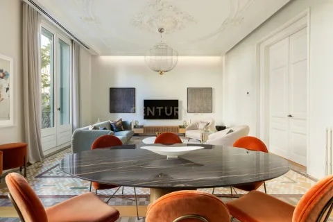 Apartamento de 3 dormitorios en venta en Barcelona, Cataluña, Spain № 9181 - foto 3