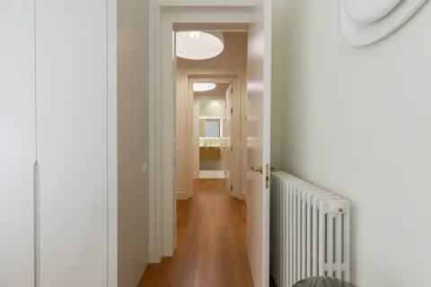 Apartamento de 3 dormitorios en venta en Barcelona, Cataluña, Spain № 9181 - foto 21