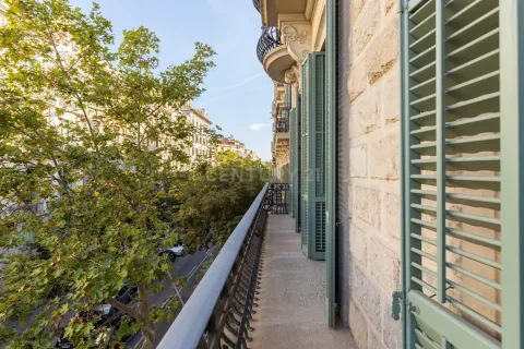Apartamento de 3 dormitorios en venta en Barcelona, Cataluña, Spain № 9181 - foto 17