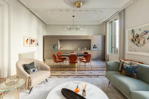 Apartamento de 3 dormitorios en venta en Barcelona, Cataluña, Spain № 9181 - foto 7