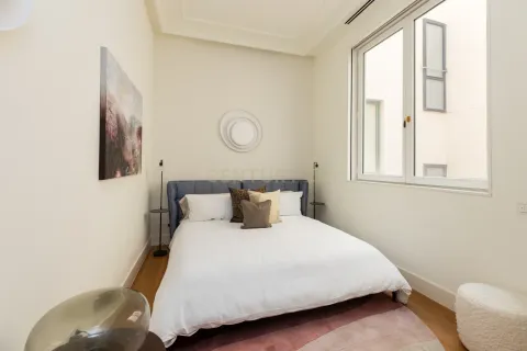 Apartamento de 3 dormitorios en venta en Barcelona, Cataluña, Spain № 9181 - foto 26